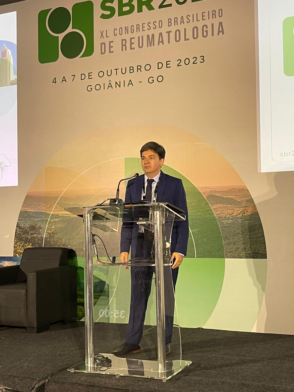 Dr. Luciano Junqueira no XL Congresso Brasileiro de Reumatologia SBR 2023, Goiânia
